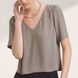 ARITZIA BABATON BLOUSE LIGHT GREEN